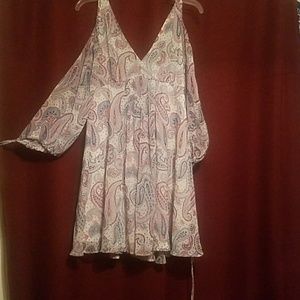 Dress, long sleeves, shoulder cut outs